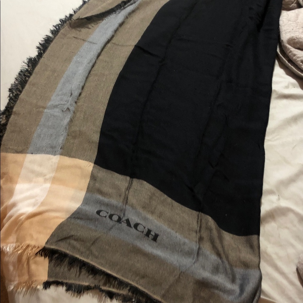 Coach wrap